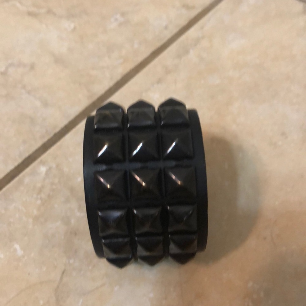 Wrist cuff